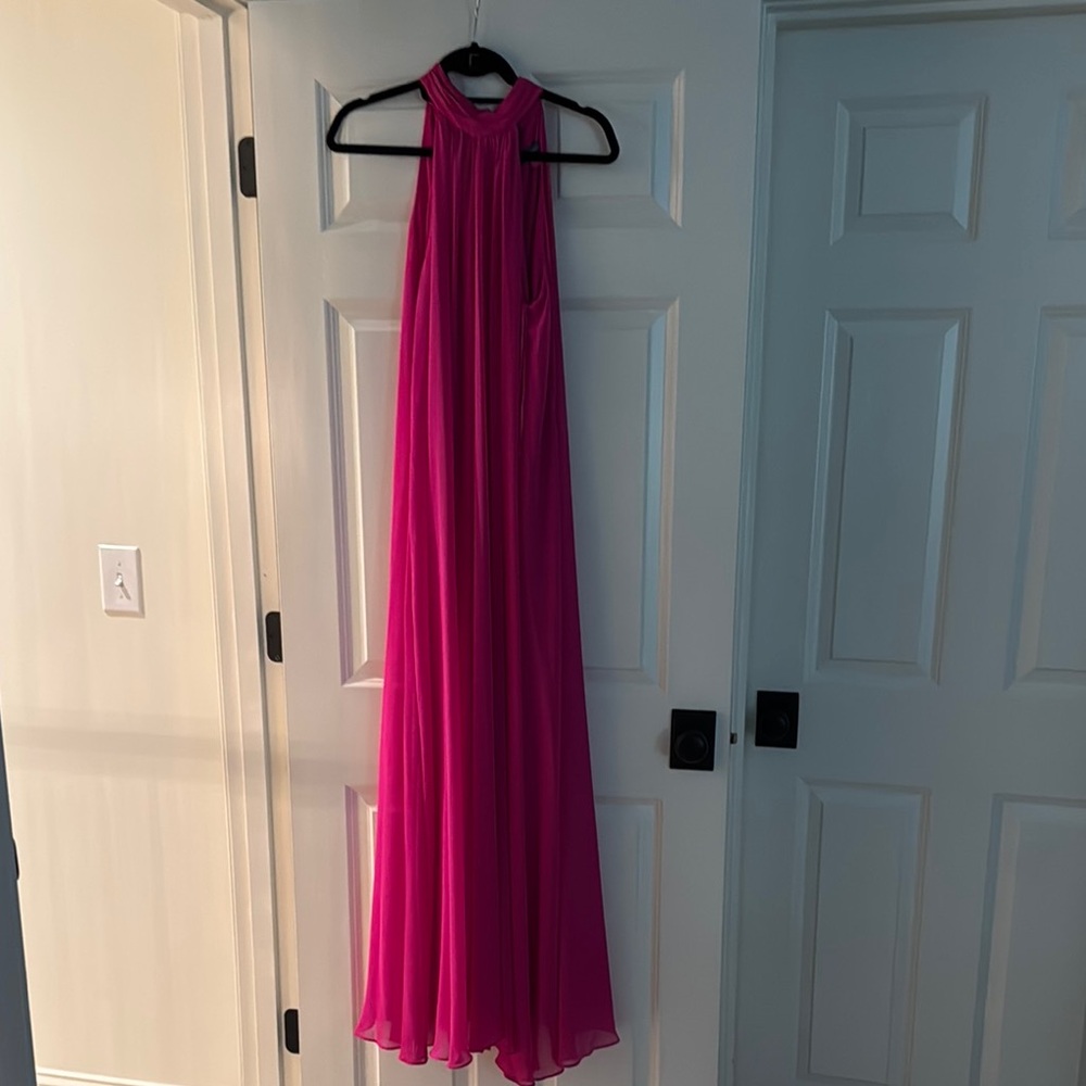 Elegant Pink Halter Maxi Dress